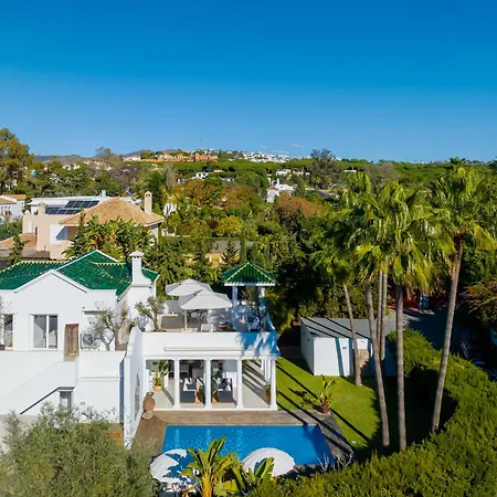 Unique Luxury Side With Heated Pool Villa Marbella