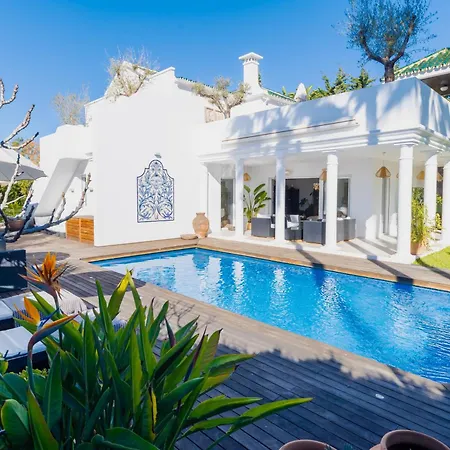 Villa Unique Luxury Side With Heated Pool