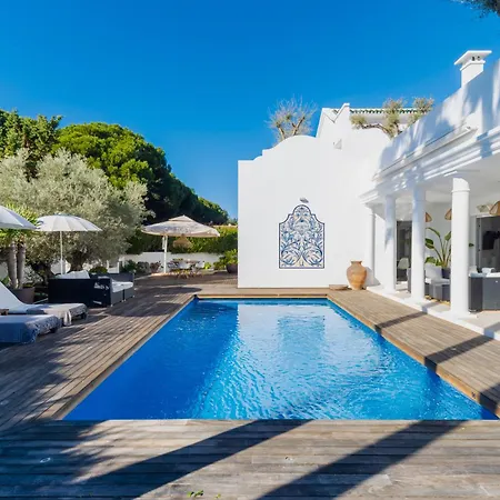 Unique Luxury Side With Heated Pool Villa *